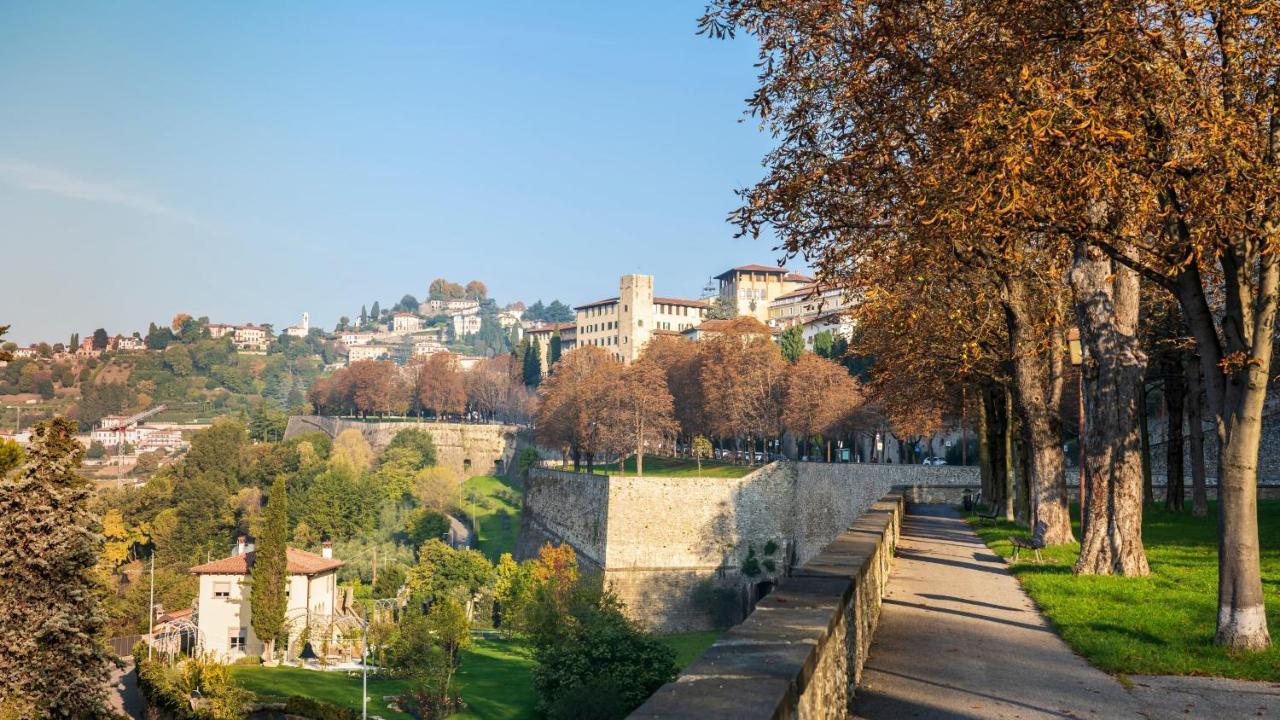 Affittimoderni Bergamo Young Apartment Bagian luar foto