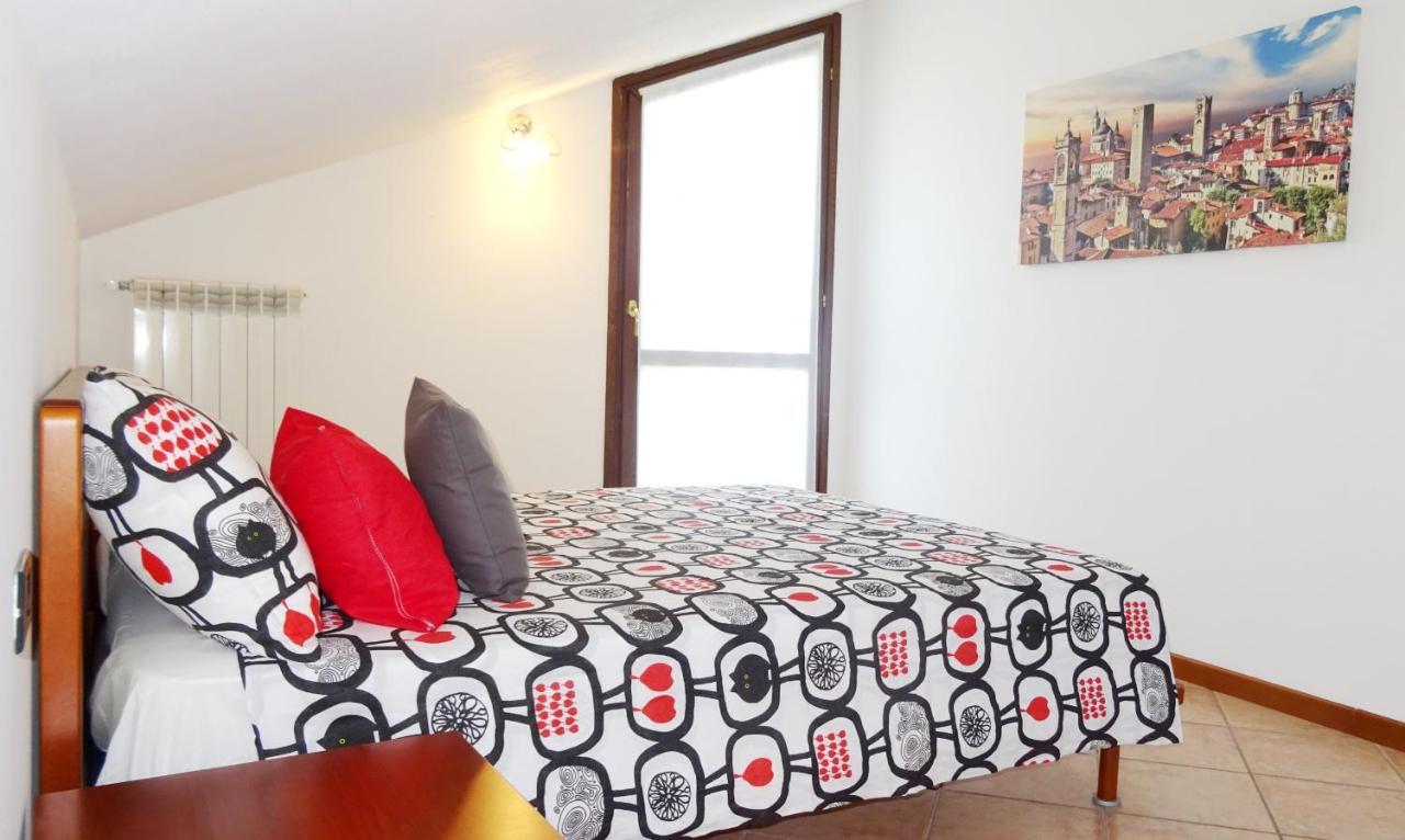 Affittimoderni Bergamo Young Apartment Bagian luar foto